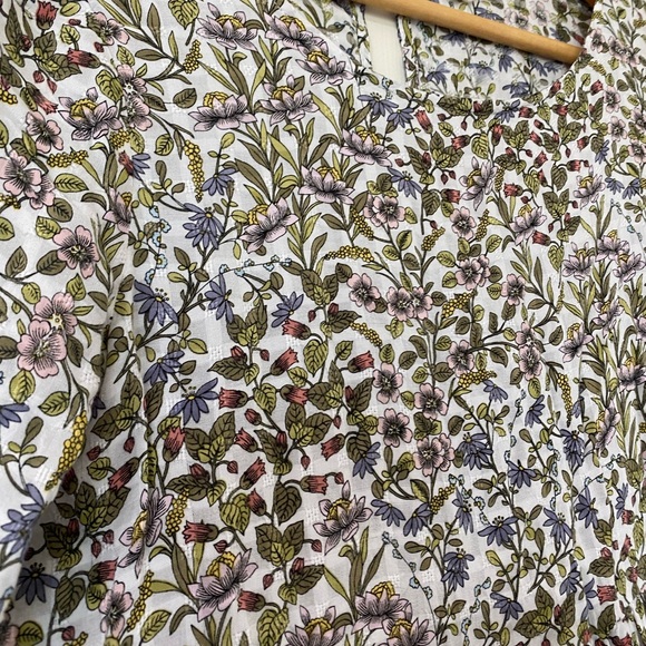 Jane and Delancey Multicolor Floral Blouse - Picture 2 of 5